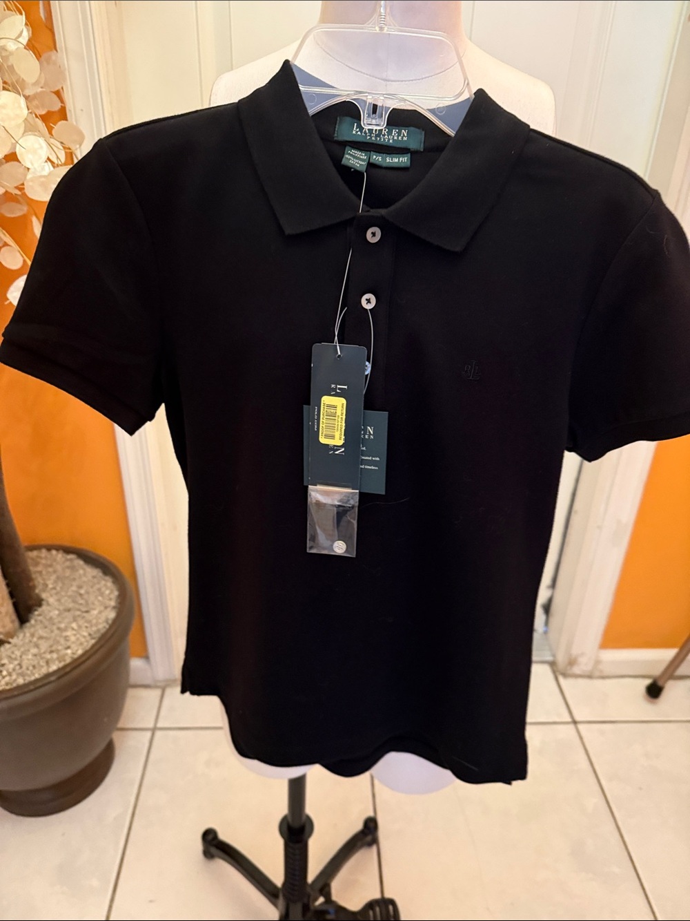 Lauren Ralph Lauren Women’s Black Short-Sleeve Polo Tee